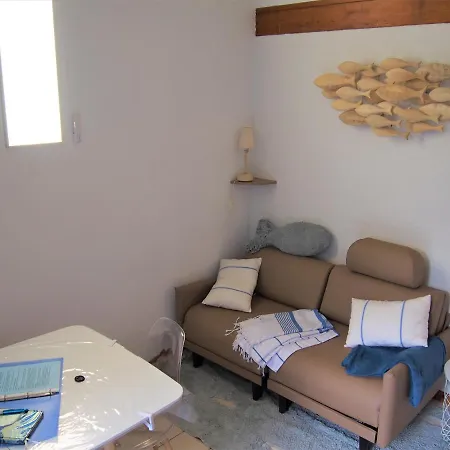 Maison Confort A La 200m De La Plage, 2 Chambres, 2min Royan Hébergement de vacances